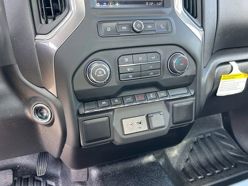 Used 2025 Chevrolet Silverado 1500 W/T RWD image 34