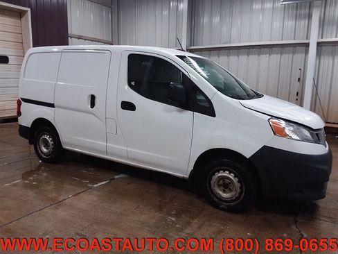 Used 2018 Nissan NV200 S w/ Back Door Glass Package image 1