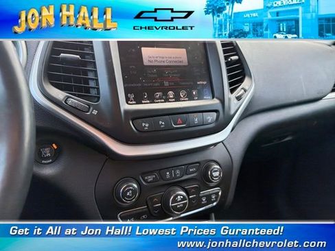 Used 2015 Jeep Cherokee Limited w/ Luxury Group image 23