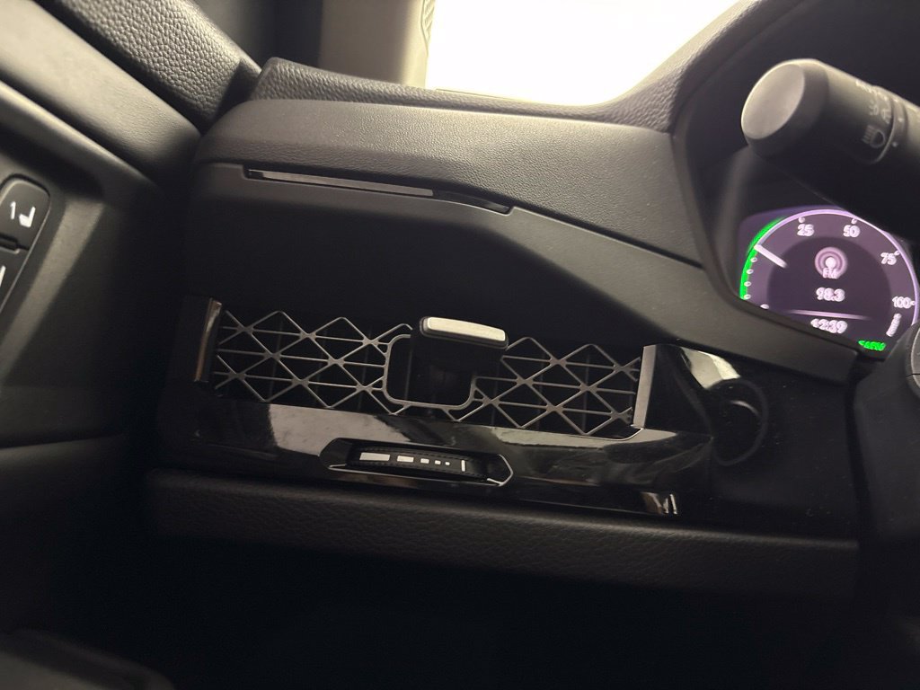 Used 2025 Honda Accord EX-L image 35