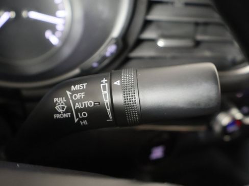 Used 2024 MAZDA MAZDA3 s image 40