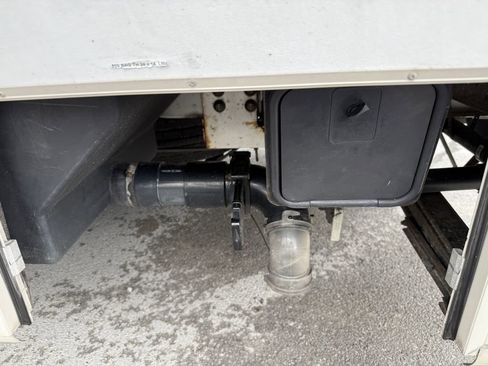 Used 2014 Mercedes-Benz Sprinter 3500 image 13