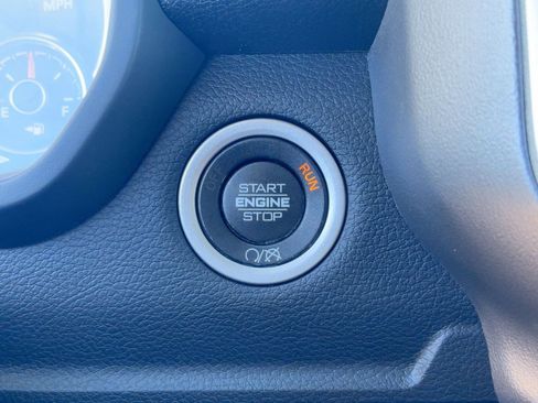 Used 2024 RAM 2500 Big Horn w/ Safety Group image 26