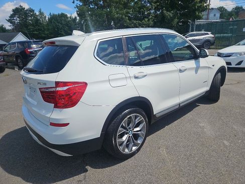 Used 2016 BMW X3 xDrive28i AWD/4WD image 3