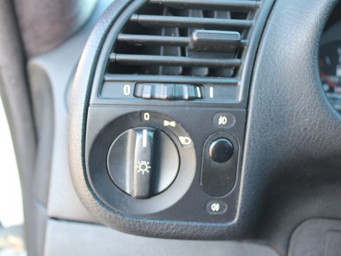 Used 1999 BMW M3 Coupe image 42