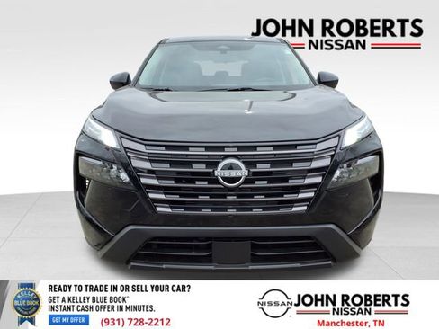 New 2026 Nissan Rogue SV image 12