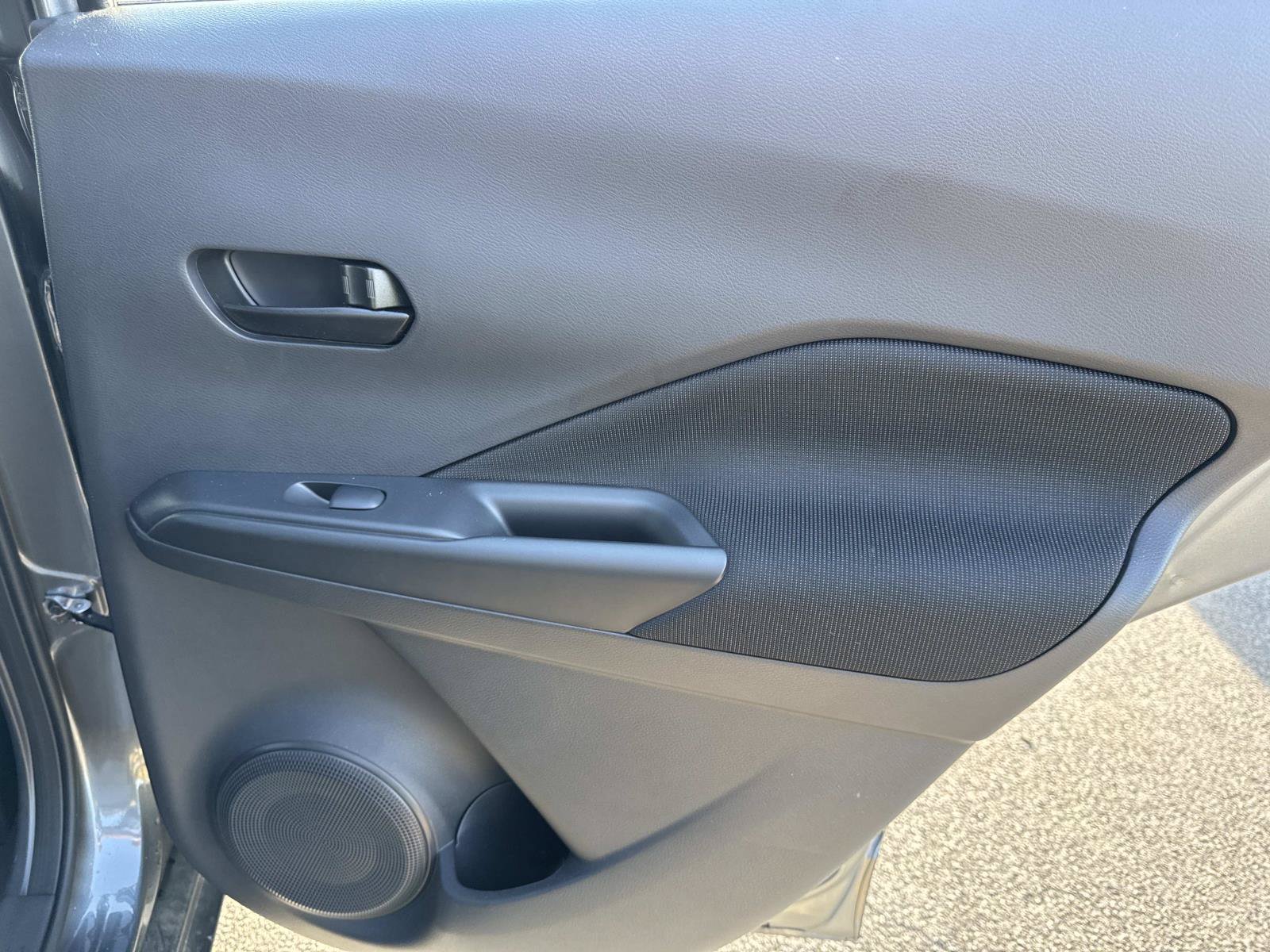 Used 2025 Nissan Kicks Play S FWD image 21