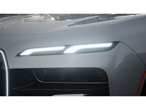 New 2025 BMW i7 eDrive50 w/ M Sport Package image 6