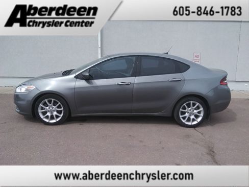 Used 2013 Dodge Dart SXT w/ Popular Equipment Group image 1
