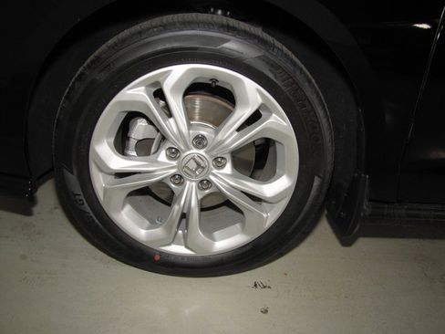 Used 2024 Honda Accord LX image 25