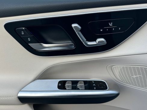 New 2026 Mercedes-Benz GLC 300 4MATIC image 11