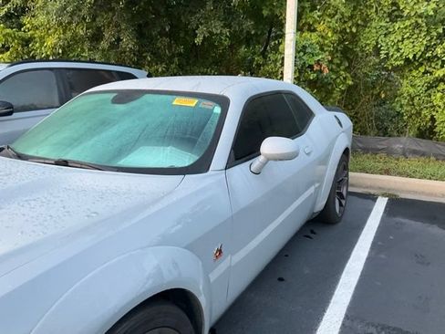 Used 2021 Dodge Challenger R/T Scat Pack RWD image 9