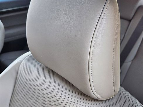 Used 2023 Lexus GX 460 Premium image 10