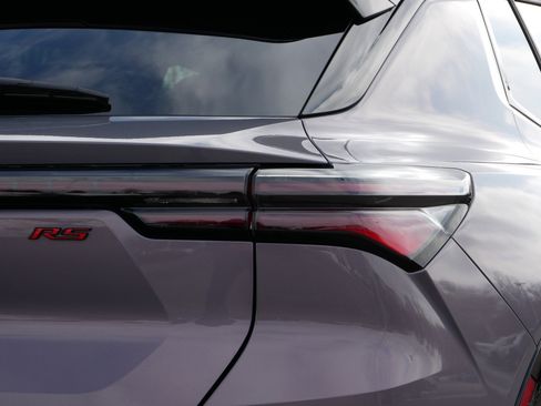 Used 2024 Chevrolet Equinox EV RS image 16