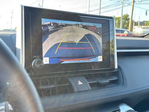 Used 2025 Toyota RAV4 SE AWD/4WD image 20