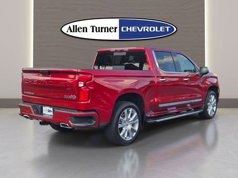 Used 2024 Chevrolet Silverado 1500 High Country w/ High Country Premium Package AWD/4WD image 6