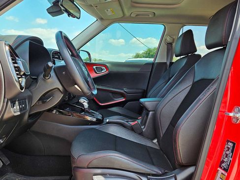 Certified 2023 Kia Soul GT-Line FWD image 15