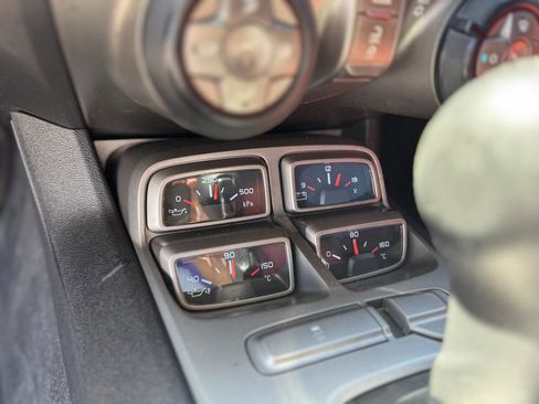 Used 2011 Chevrolet Camaro SS RWD image 12