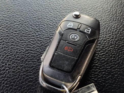 Used 2018 Ford F150 XLT w/ Equipment Group 302A Luxury image 39