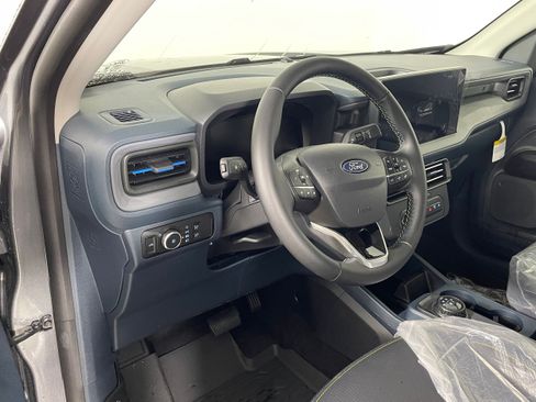 New 2026 Ford Maverick Lobo AWD/4WD image 2