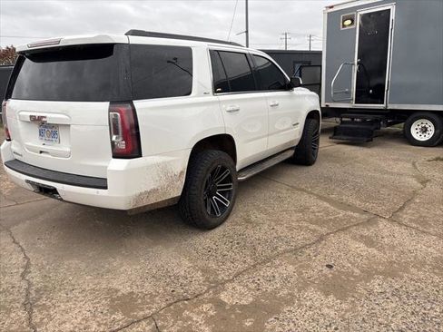 Used 2018 GMC Yukon SLT w/ Open Road Package image 10
