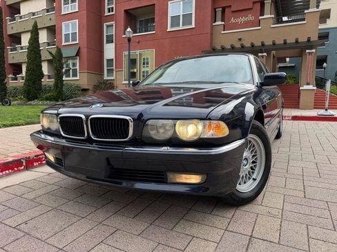 Used 2001 BMW 740iL RWD image 16