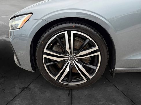 Used 2019 Volvo S60 T6 R-Design AWD/4WD image 14