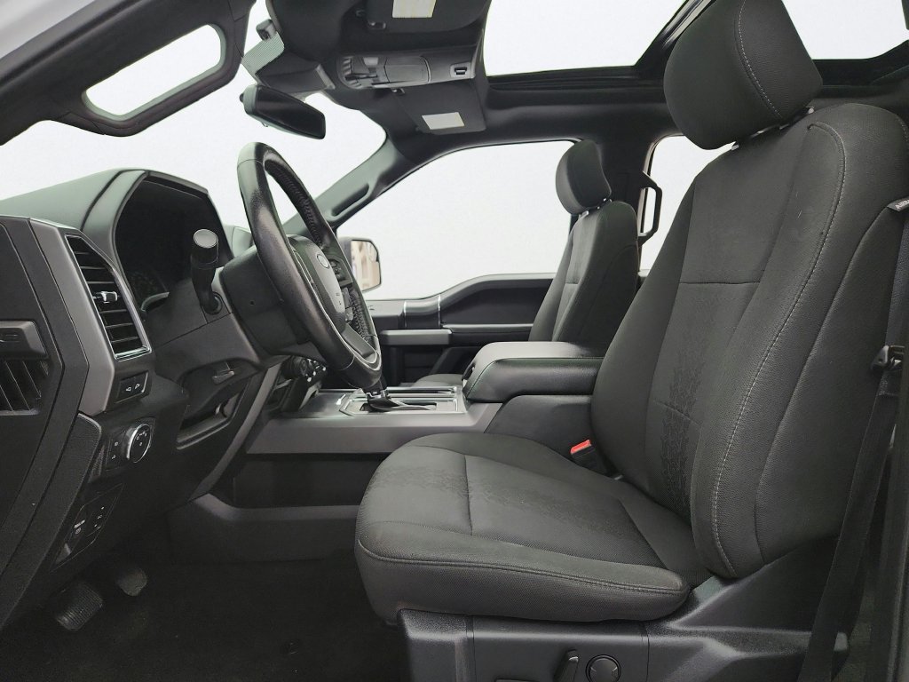 Used 2019 Ford F150 XLT w/ Equipment Group 302A Luxury AWD/4WD image 10