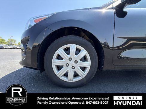 Used 2023 Kia Rio S FWD image 10