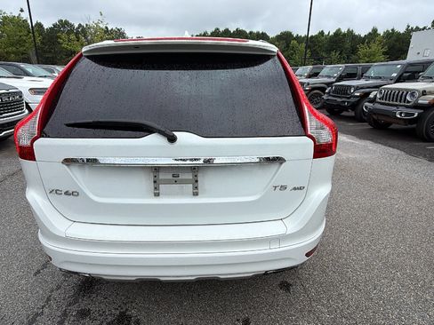 Used 2016 Volvo XC60 T5 Premier AWD/4WD image 9