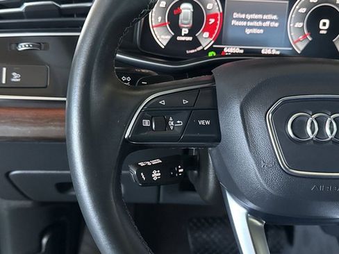 Used 2021 Audi Q8 Prestige w/ Prestige Package image 12