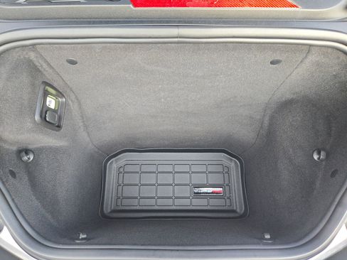 Used 2023 Chevrolet Corvette Stingray Premium Cpe w/ Z51 Performance Package image 28