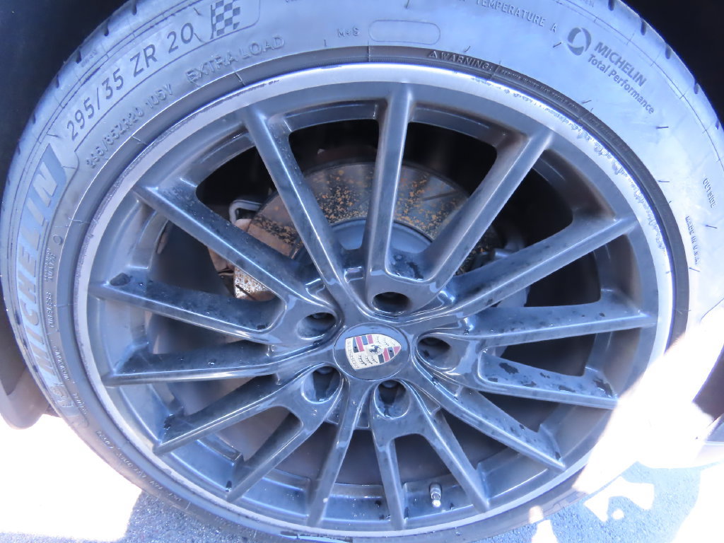 Used 2013 Porsche Panamera RWD image 16