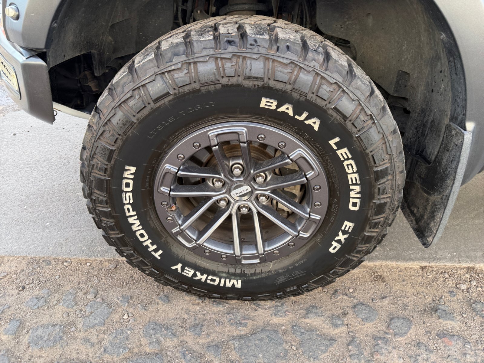 Used 2020 Ford F150 Raptor w/ Equipment Group 802A Luxury AWD/4WD image 11