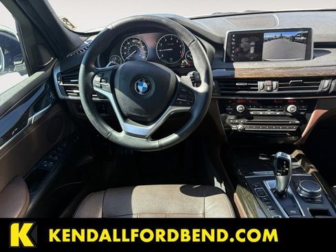 Used 2018 BMW X5 xDrive40e AWD/4WD image 12