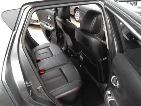 Used 2012 Nissan Juke SL image 12