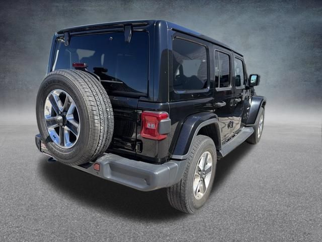 Used 2018 Jeep Wrangler Unlimited Sahara AWD/4WD image 7