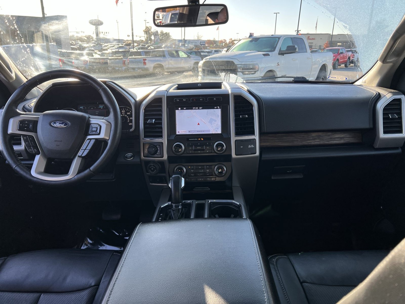Used 2019 Ford F150 Lariat w/ Equipment Group 502A Luxury AWD/4WD image 23