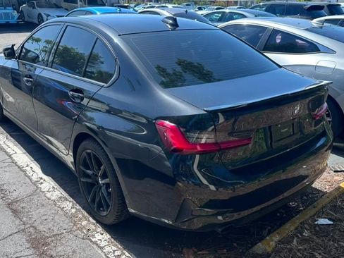 Used 2019 BMW 330i xDrive Sedan w/ Premium Package AWD/4WD image 12