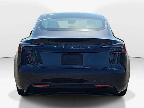 Used 2025 Tesla Model 3 image 4