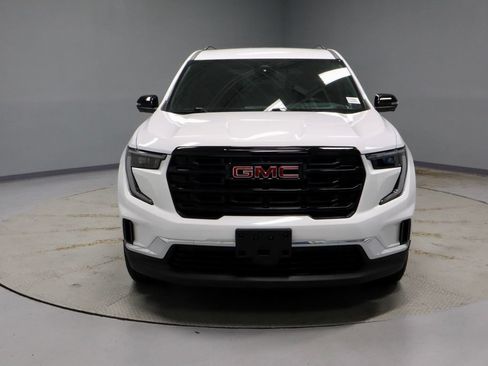Used 2025 GMC Acadia Elevation AWD/4WD image 6