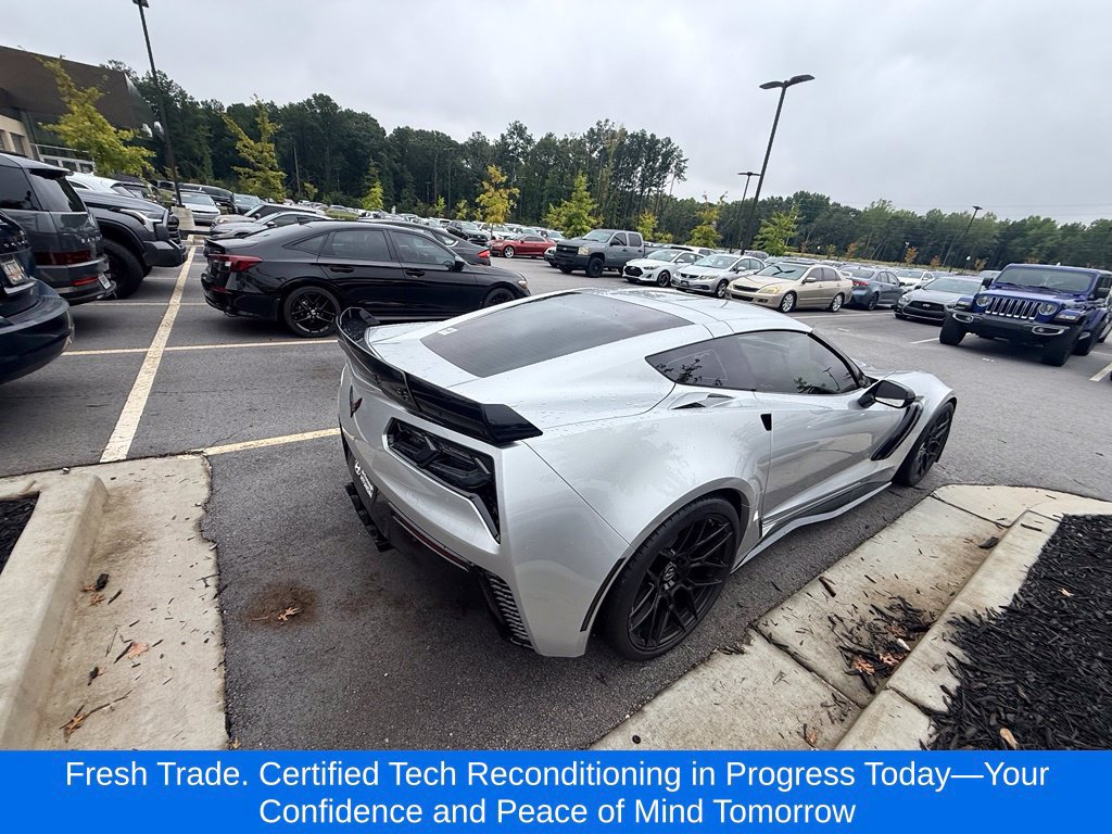 Used 2018 Chevrolet Corvette Grand Sport RWD image 4