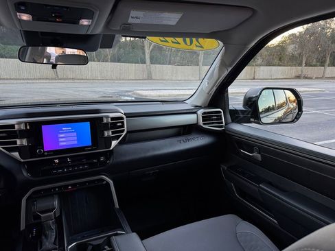 Used 2022 Toyota Tundra SR5 image 29