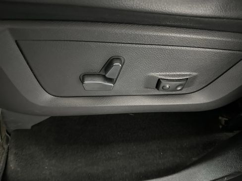 Used 2016 RAM 1500 Sport AWD/4WD image 24