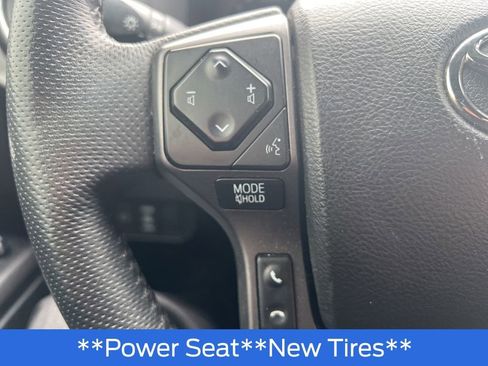 Used 2023 Toyota Tacoma TRD Off-Road image 11