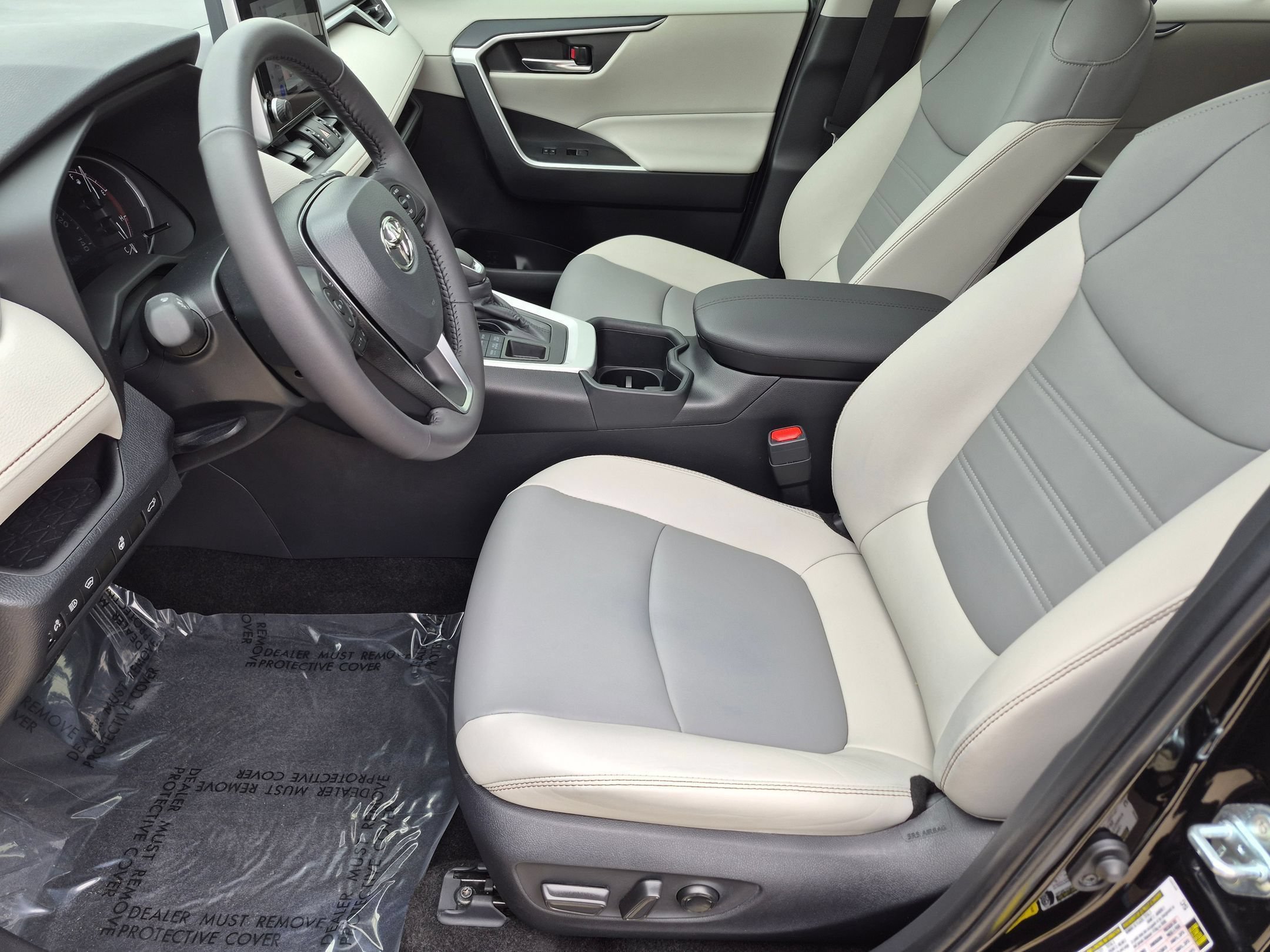 Used 2024 Toyota RAV4 XLE Premium w/ Weather Package AWD/4WD image 11