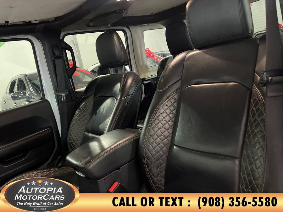 Used 2021 Jeep Wrangler Unlimited Sahara AWD/4WD image 13