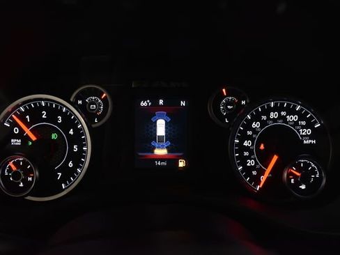 New 2026 RAM 1500 4x4 Crew Cab image 15