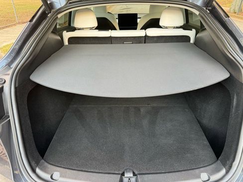 Used 2022 Tesla Model Y Performance image 26