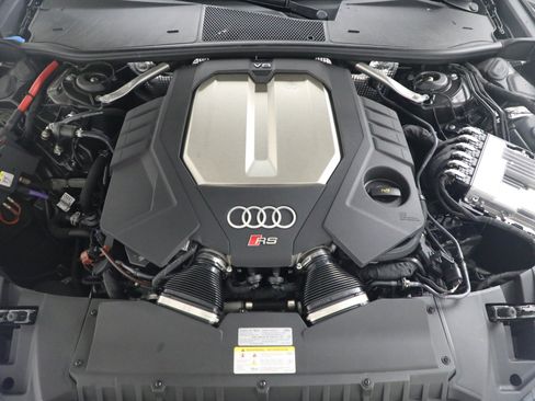 Used 2026 Audi RS 6 performance AWD/4WD image 32